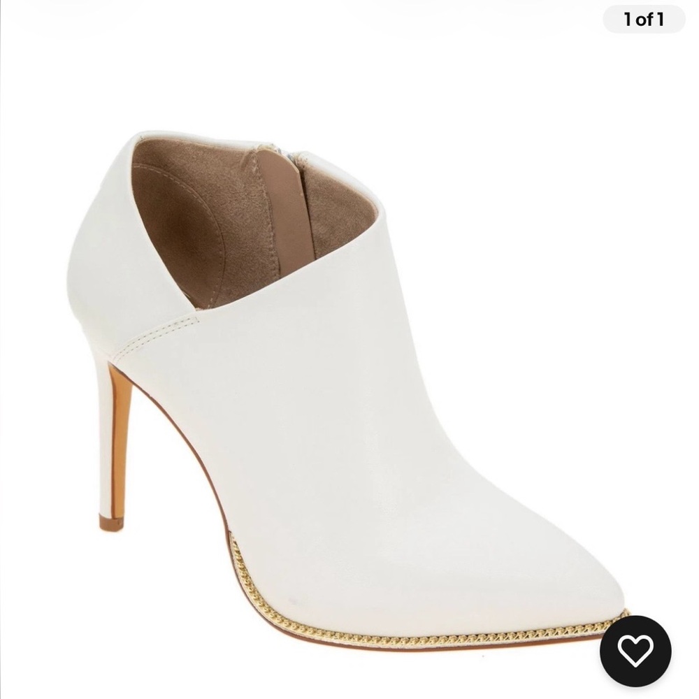 BCBGeneration White Pointed High-Heel Ankle Booties